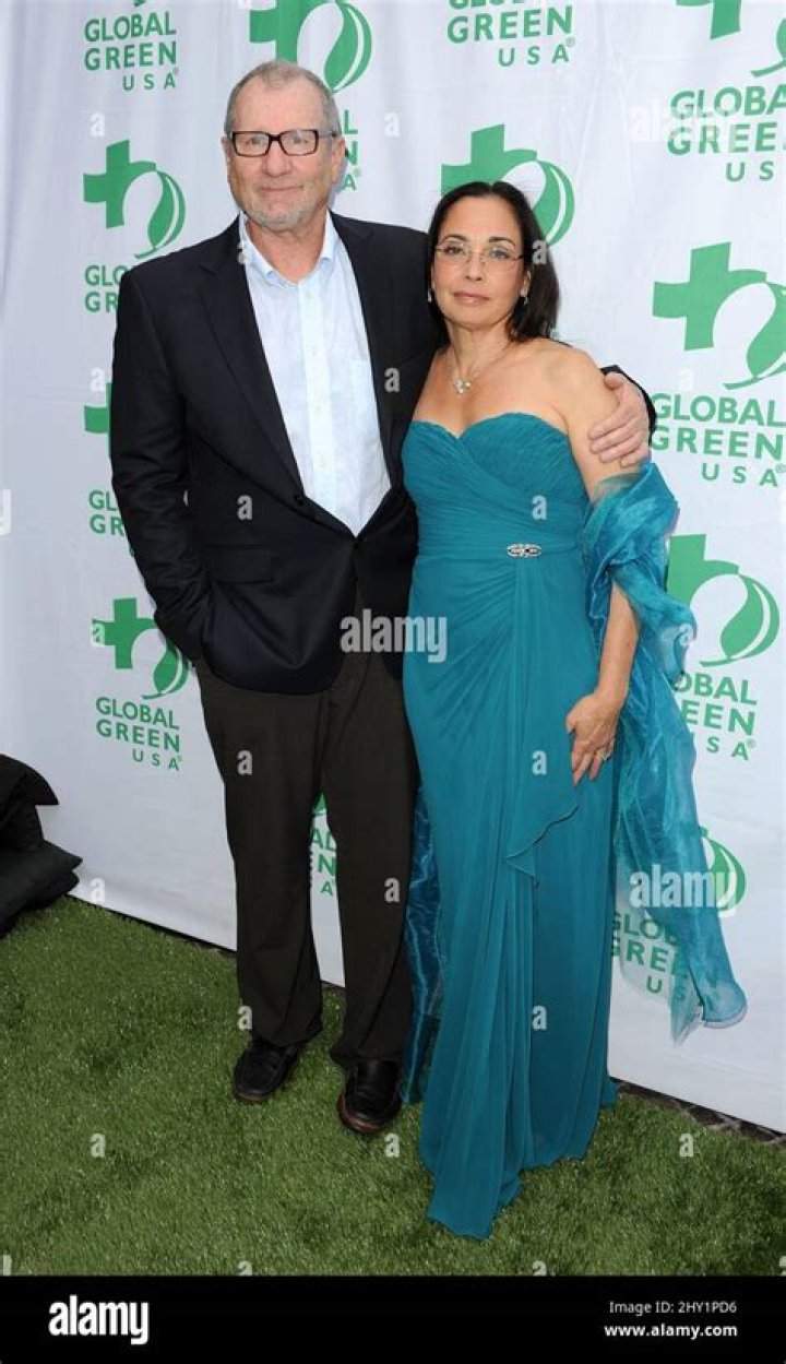 Ed O'Neill And His Wife, Catherine Rusoff