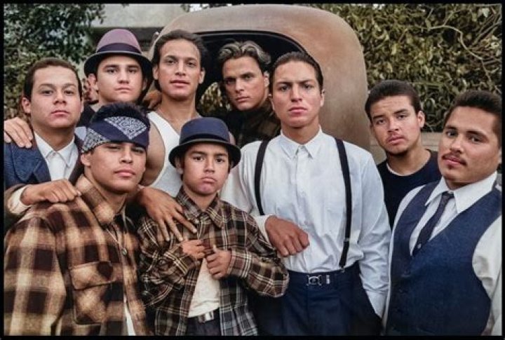 Is there a 5 hour version of blood in blood out? Celebrity
